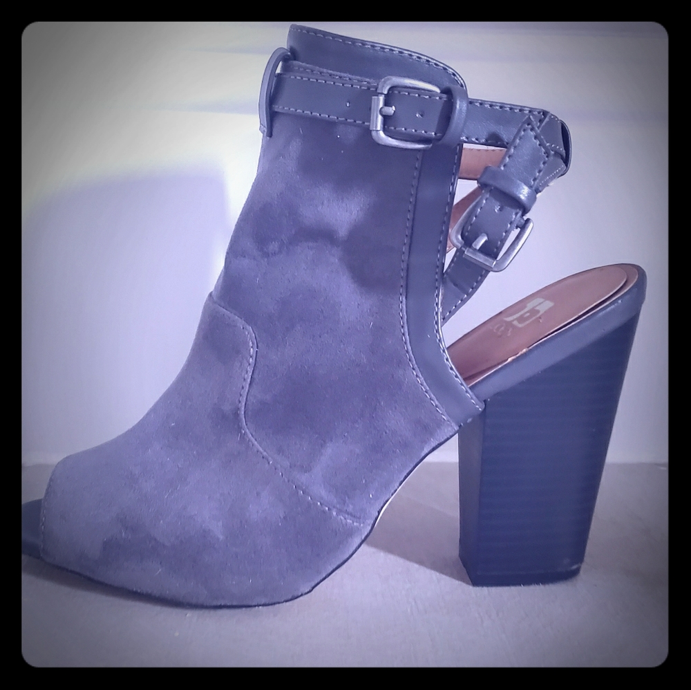 Joe's Jeans Suede Sandals